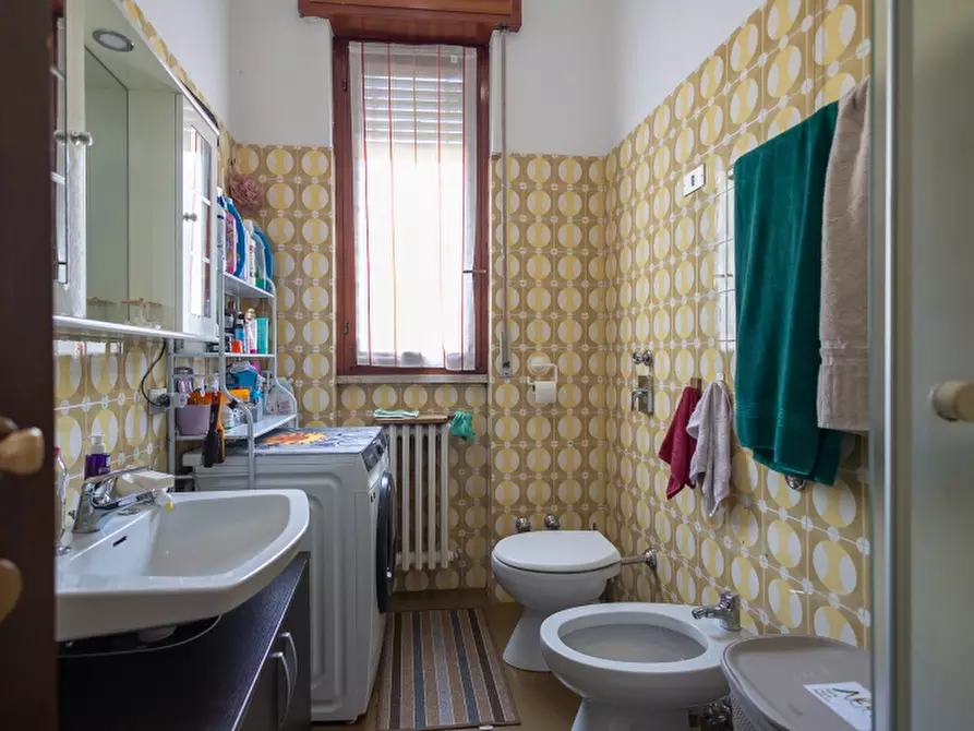 Immagine 12 di Appartamento in vendita  a Bovisio-Masciago