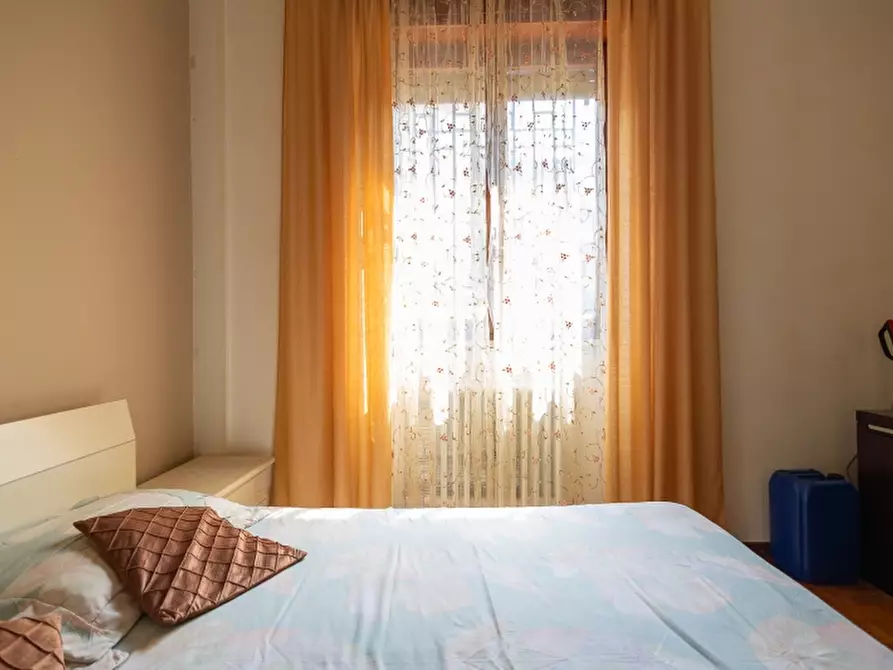 Immagine 13 di Appartamento in vendita  a Bovisio-Masciago