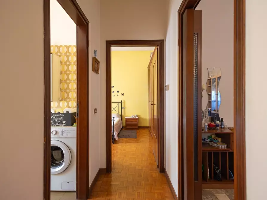 Immagine 4 di Appartamento in vendita  a Bovisio-Masciago