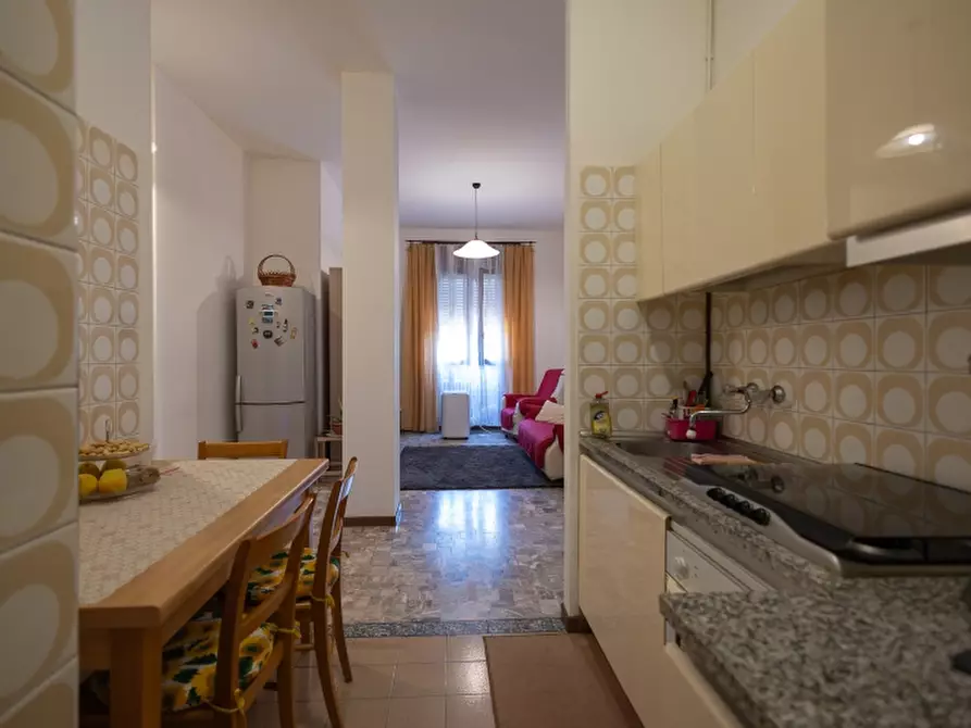 Immagine 8 di Appartamento in vendita  a Bovisio-Masciago