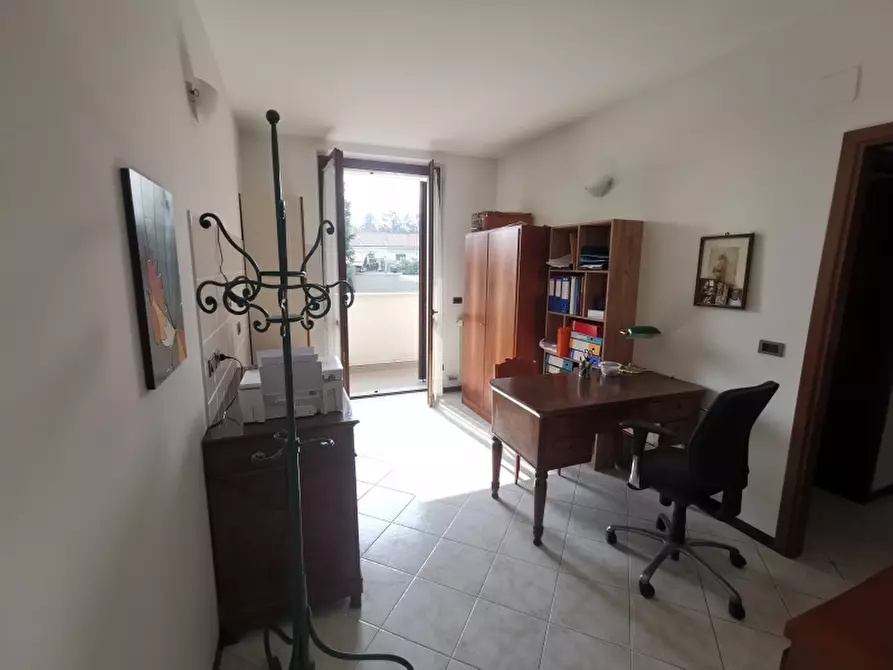 Immagine 12 di Appartamento in affitto  a Bovisio-Masciago