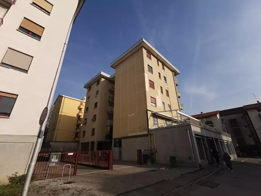 Immagine 2 di Appartamento in vendita  a Meda