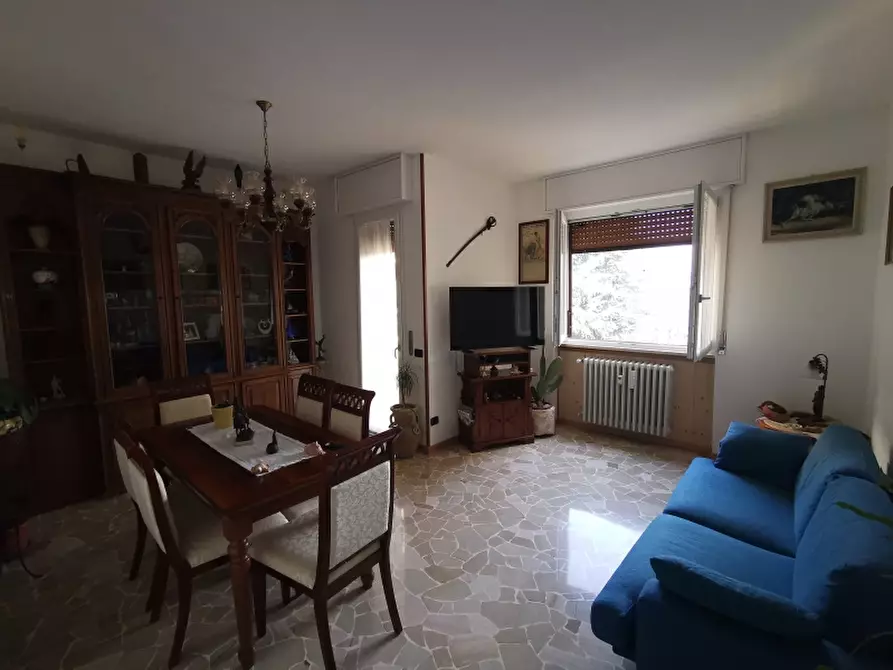 Immagine 28 di Appartamento in vendita  a Meda