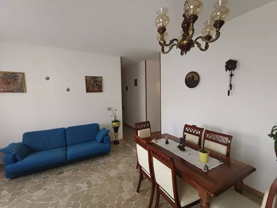 Immagine 6 di Appartamento in vendita  a Meda