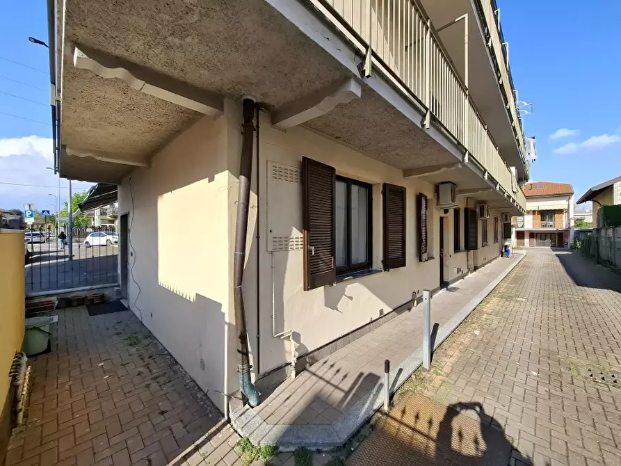 Immagine 12 di Appartamento in affitto  a Cesano Maderno