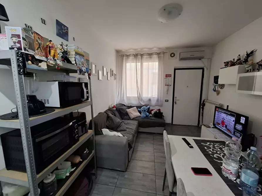 Immagine 4 di Appartamento in affitto  a Cesano Maderno