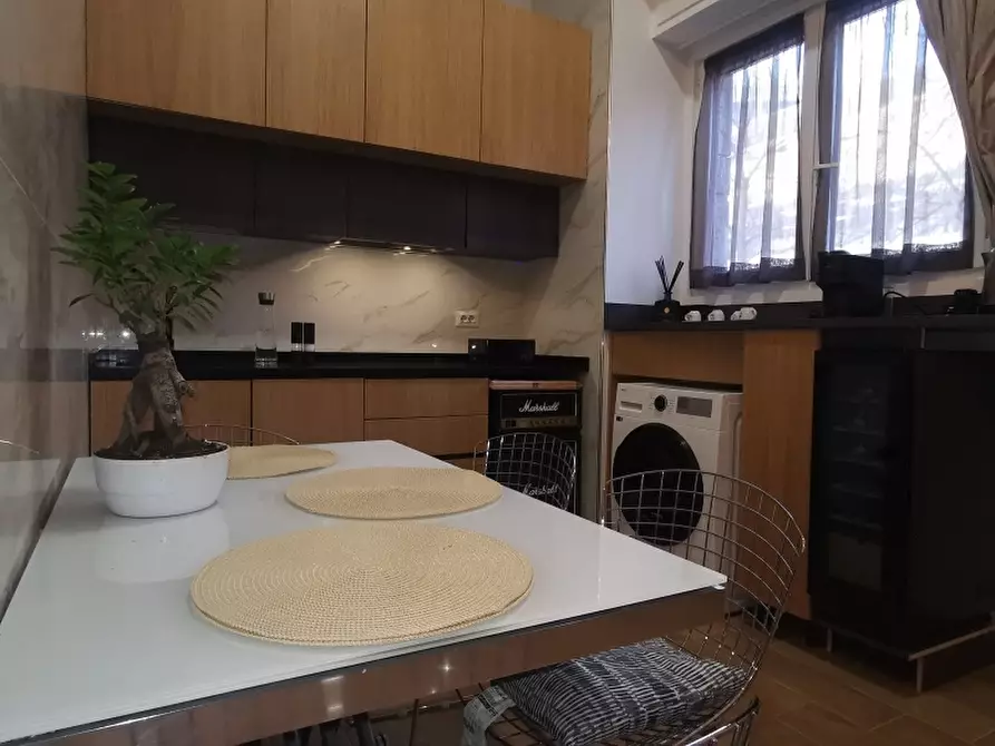 Immagine 16 di Appartamento in affitto  a Milano