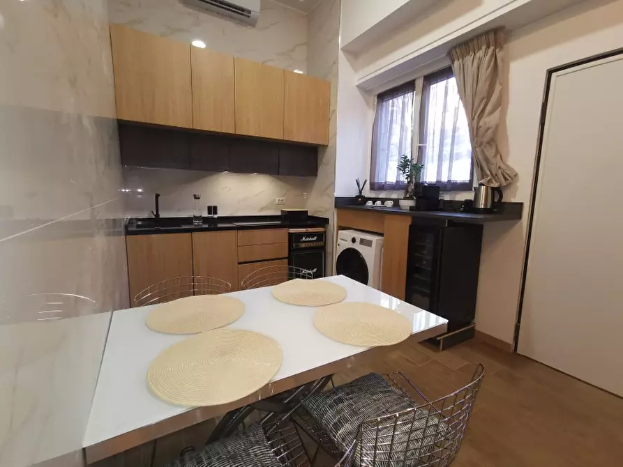 Immagine 17 di Appartamento in affitto  a Milano