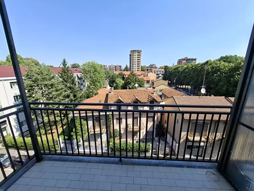 Immagine 6 di Appartamento in affitto  a Sesto San Giovanni