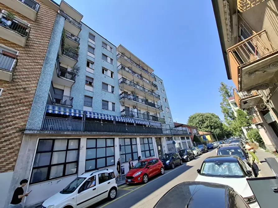 Immagine 7 di Appartamento in affitto  a Sesto San Giovanni