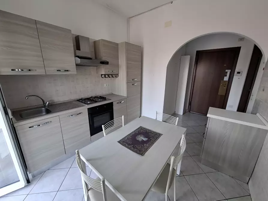Immagine 10 di Appartamento in affitto  a Sesto San Giovanni