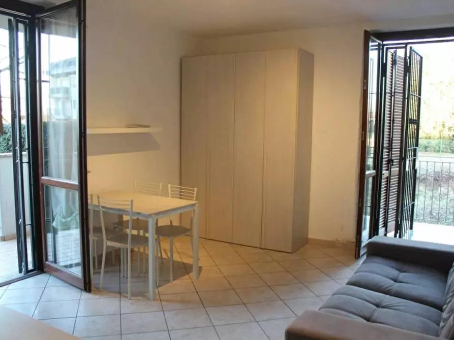 Immagine 9 di Monolocale in affitto  a Desio