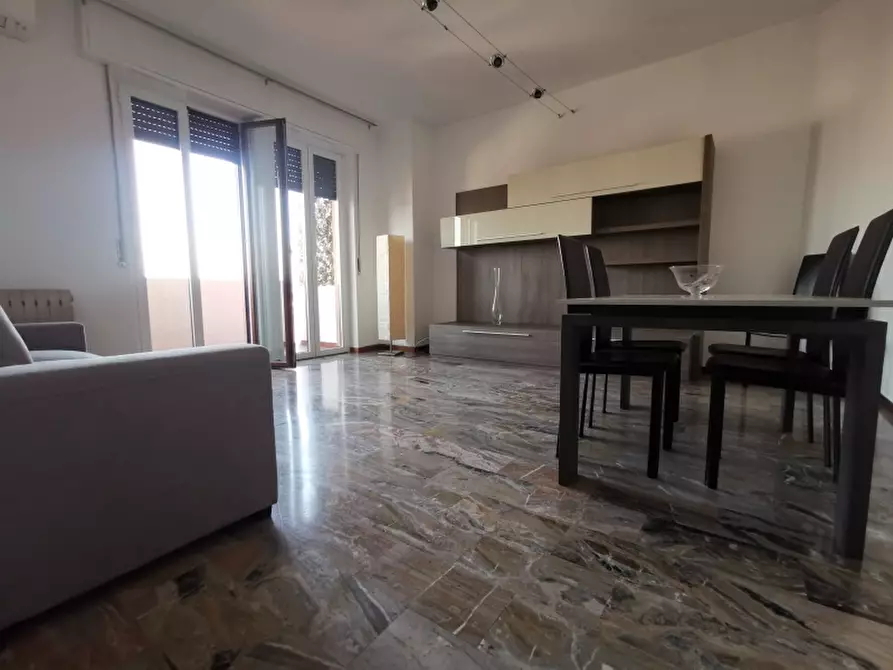 Immagine 1 di Appartamento in affitto  a Seregno