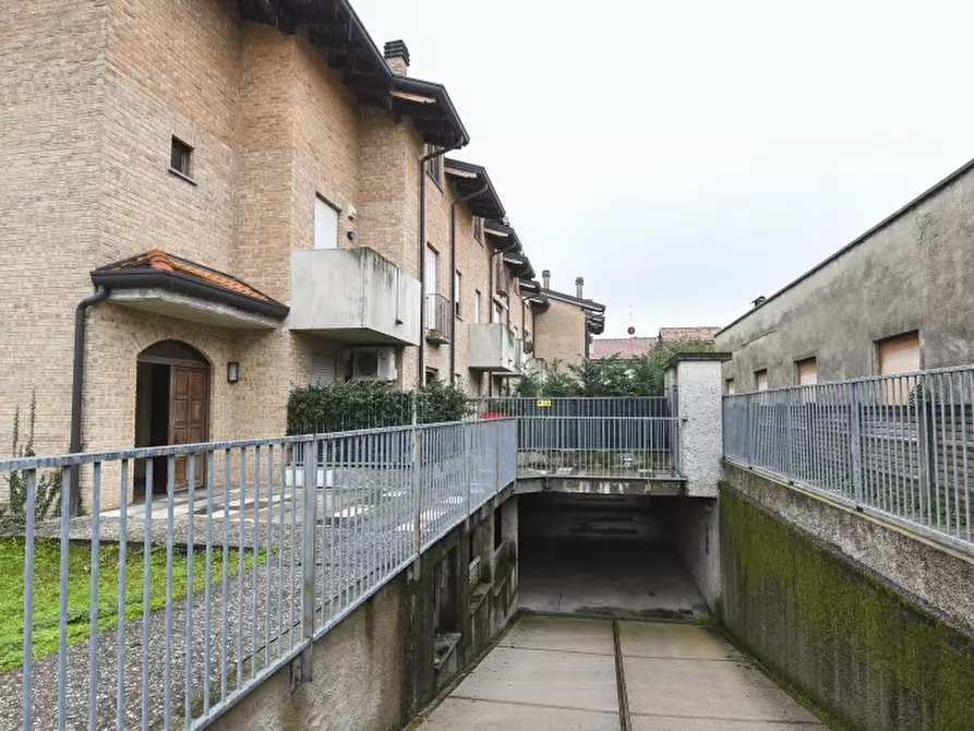 Immagine 11 di Appartamento in affitto  a Cesano Maderno