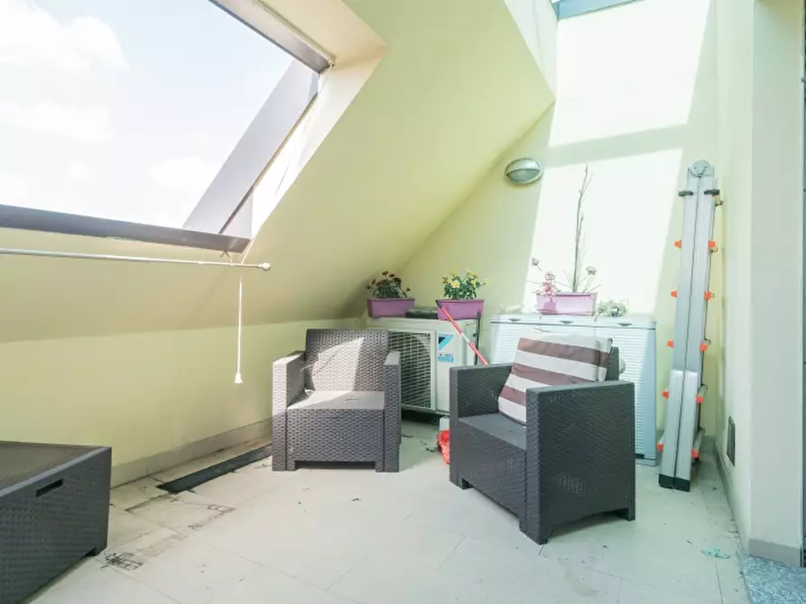 Immagine 27 di Attico in vendita  a Cesano Maderno