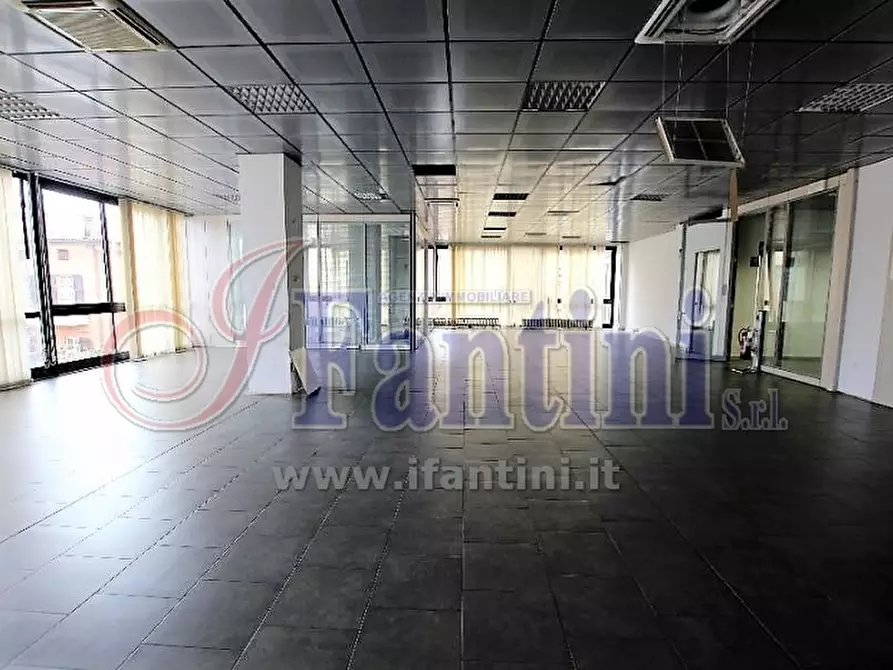 Immagine 25 di Appartamento in affitto  in VIA SAFFI 45/3 a Bologna