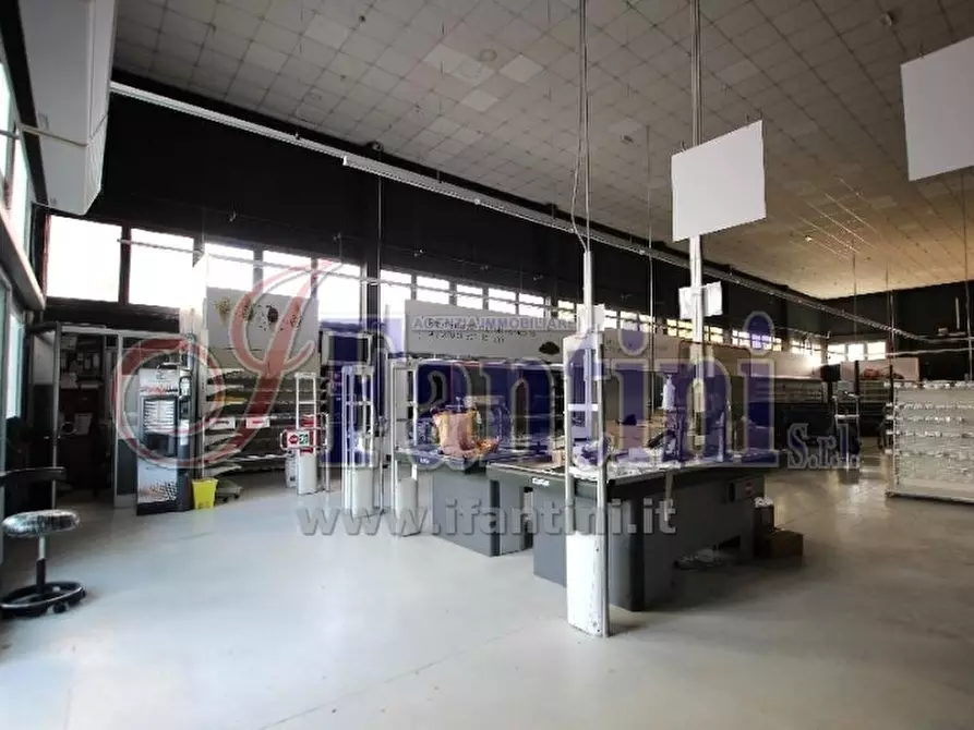 Immagine 10 di Showroom in affitto  in VIA FRANCHINI 23 a Malalbergo