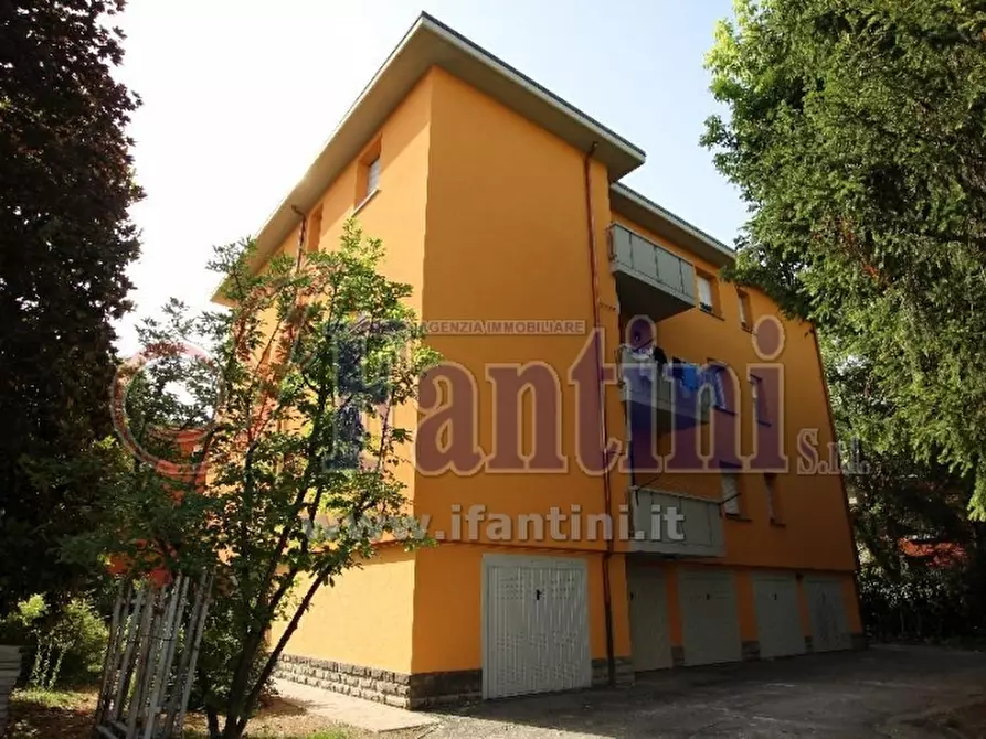 Immagine 2 di Appartamento in vendita  a Calderara Di Reno