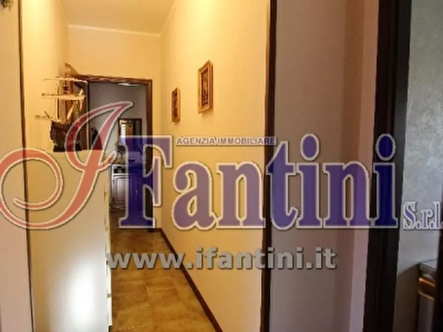 Immagine 25 di Appartamento in vendita  a Calderara Di Reno