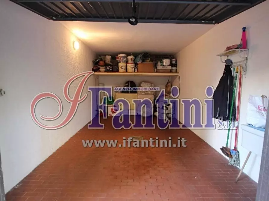 Immagine 28 di Appartamento in vendita  a Calderara Di Reno