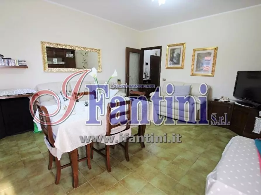 Immagine 8 di Appartamento in vendita  a Calderara Di Reno