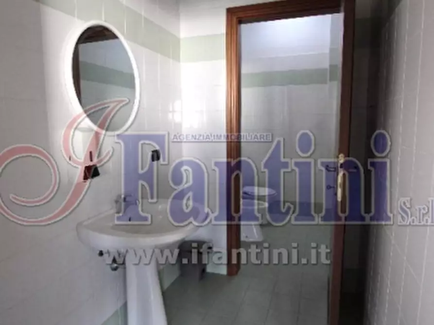 Immagine 16 di Ufficio in affitto  in VIA COLLODI 1 a Calderara Di Reno