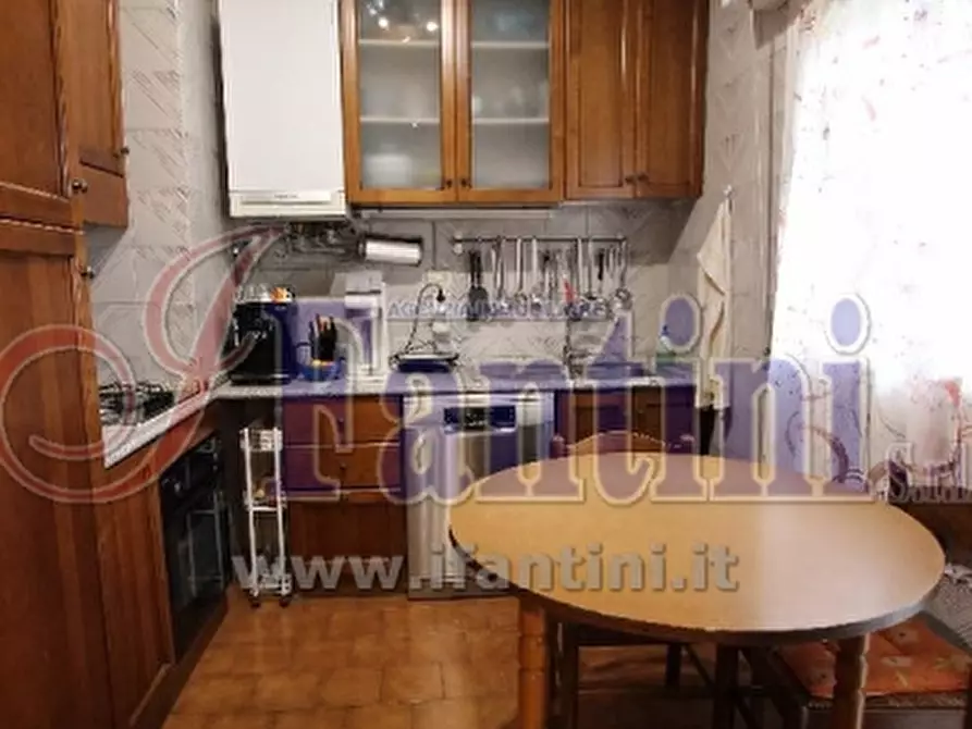 Immagine 13 di Appartamento in vendita  a Calderara Di Reno