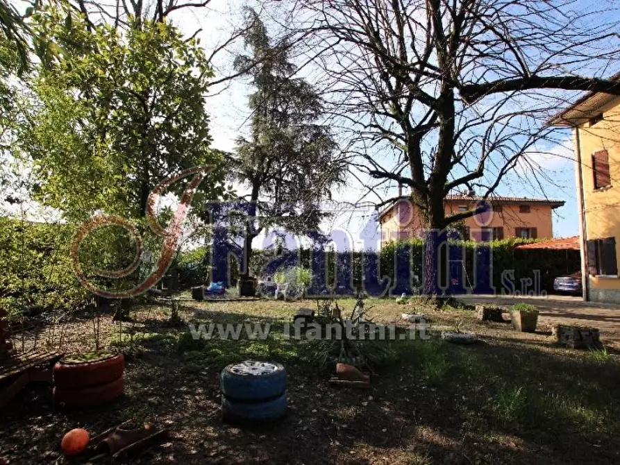 Immagine 3 di Casa indipendente in vendita  a Calderara Di Reno