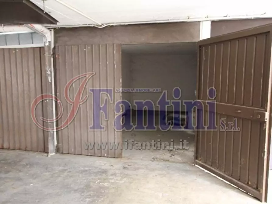 Immagine 28 di Appartamento in vendita  in VIA FRATELLI ROSSELLI 9 a Cento