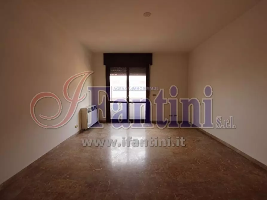 Immagine 9 di Appartamento in vendita  in VIA FRATELLI ROSSELLI 9 a Cento