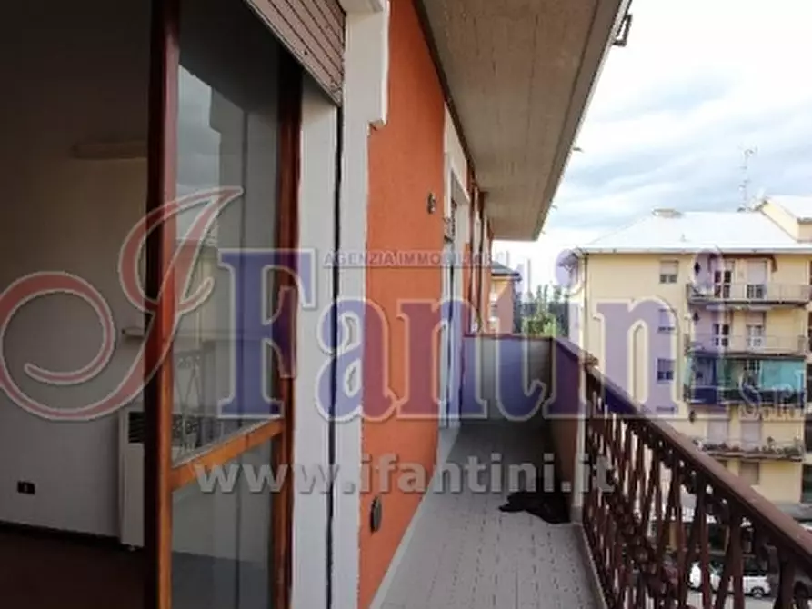 Immagine 11 di Appartamento in vendita  in VIA FRATELLI ROSSELLI 9 a Cento