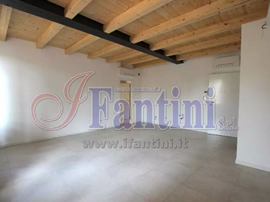 Immagine 5 di Appartamento in affitto  in VIA UGO BASSI 62 a Cento