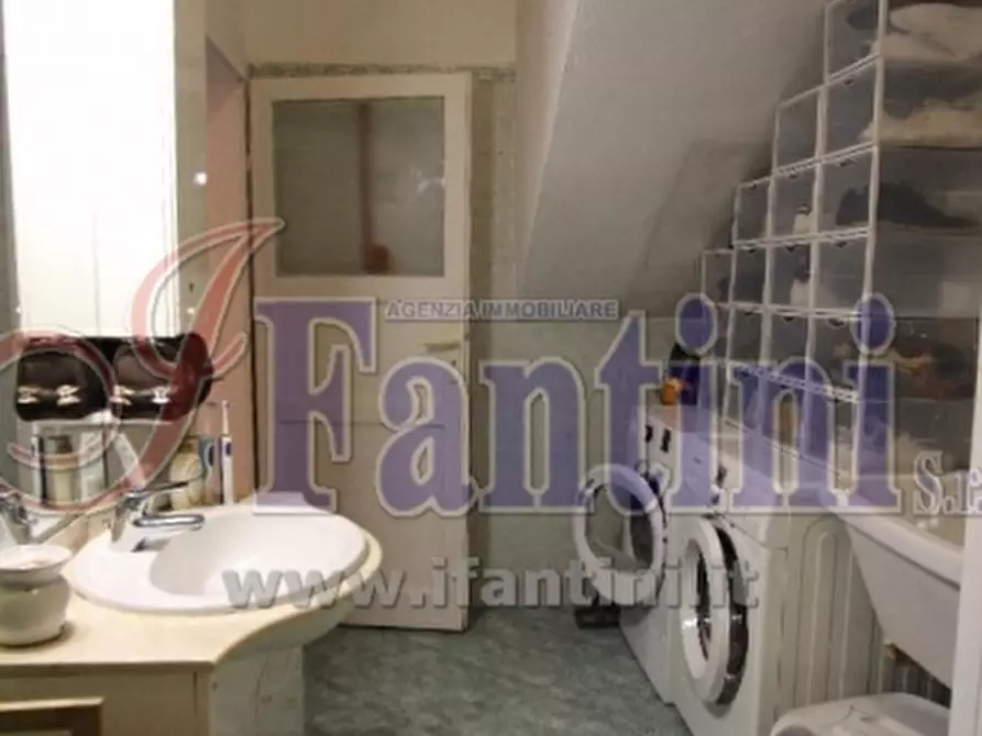 Immagine 11 di Casa semindipendente in vendita  a Bologna