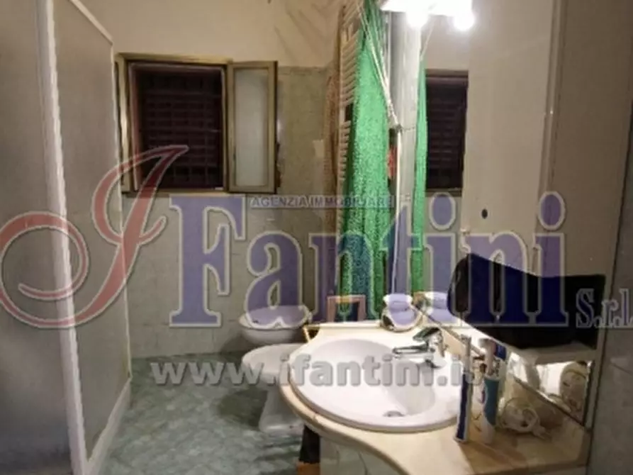 Immagine 10 di Casa semindipendente in vendita  a Bologna