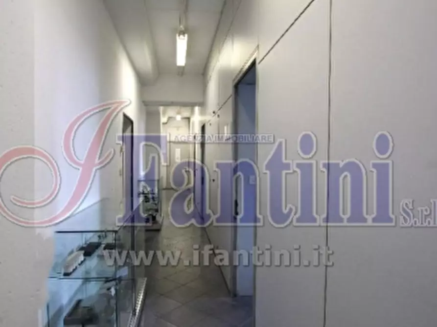 Immagine 9 di Capannone industriale in vendita  in via Ropa 1 a Calderara Di Reno