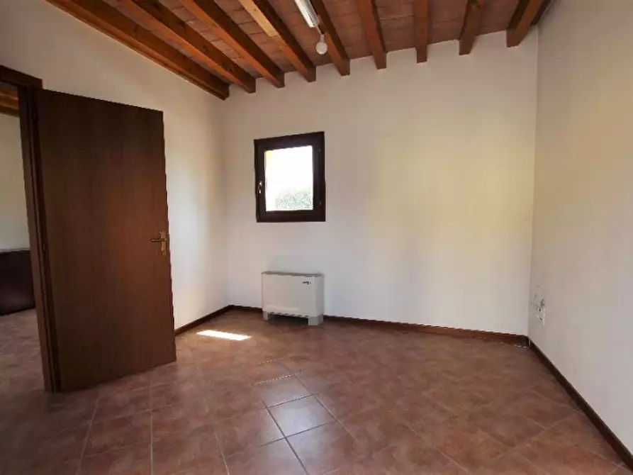 Immagine 3 di Ufficio in affitto  in VIA PRADAZZO a Calderara Di Reno