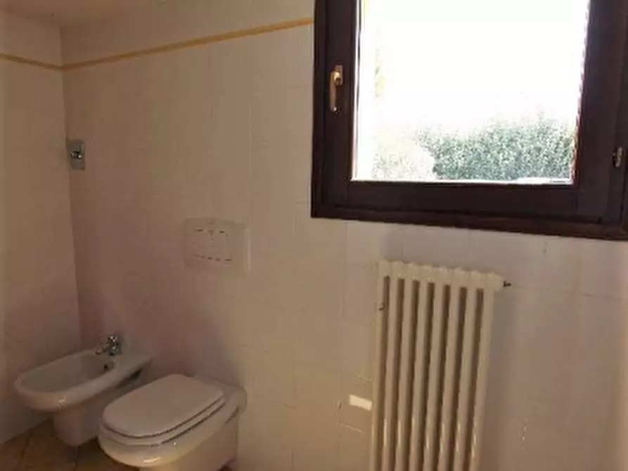 Immagine 8 di Ufficio in affitto  in VIA PRADAZZO a Calderara Di Reno