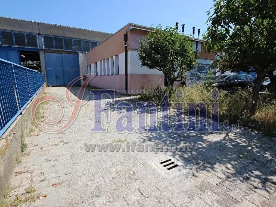 Immagine 2 di Capannone industriale in vendita  in VIA XXV APRILE 2 a Calderara Di Reno