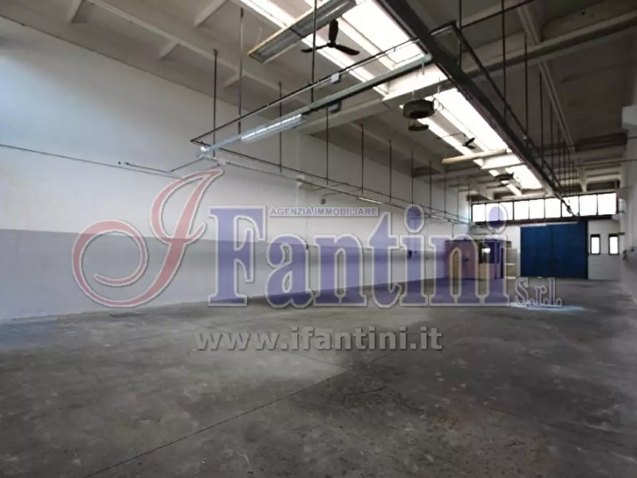 Immagine 7 di Capannone industriale in vendita  in VIA XXV APRILE 2 a Calderara Di Reno