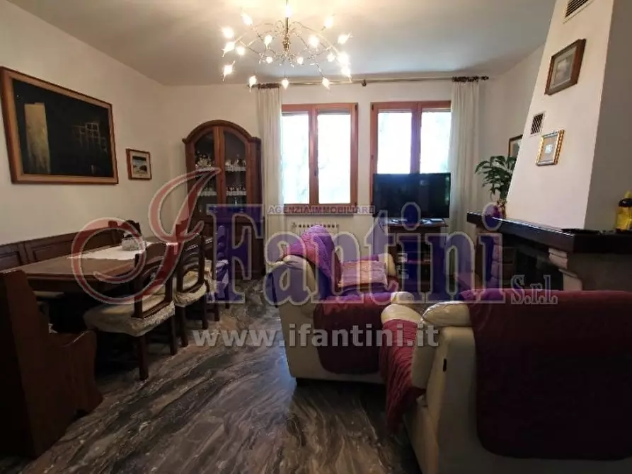 Immagine 13 di Villa in vendita  a Calderara Di Reno