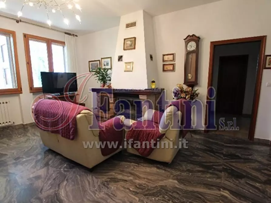 Immagine 14 di Villa in vendita  a Calderara Di Reno