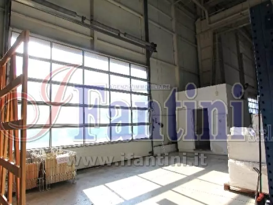 Immagine 4 di Magazzino in affitto  in VIA VALTIERA 1 a Calderara Di Reno