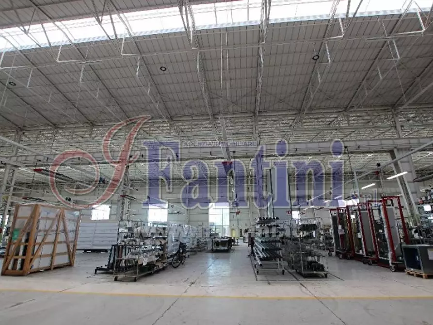 Immagine 26 di Magazzino in affitto  in VIA VALTIERA 1 a Calderara Di Reno