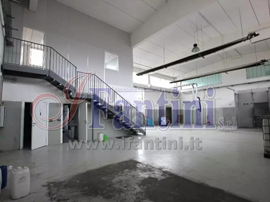 Immagine 6 di Capannone industriale in affitto  a Sala Bolognese