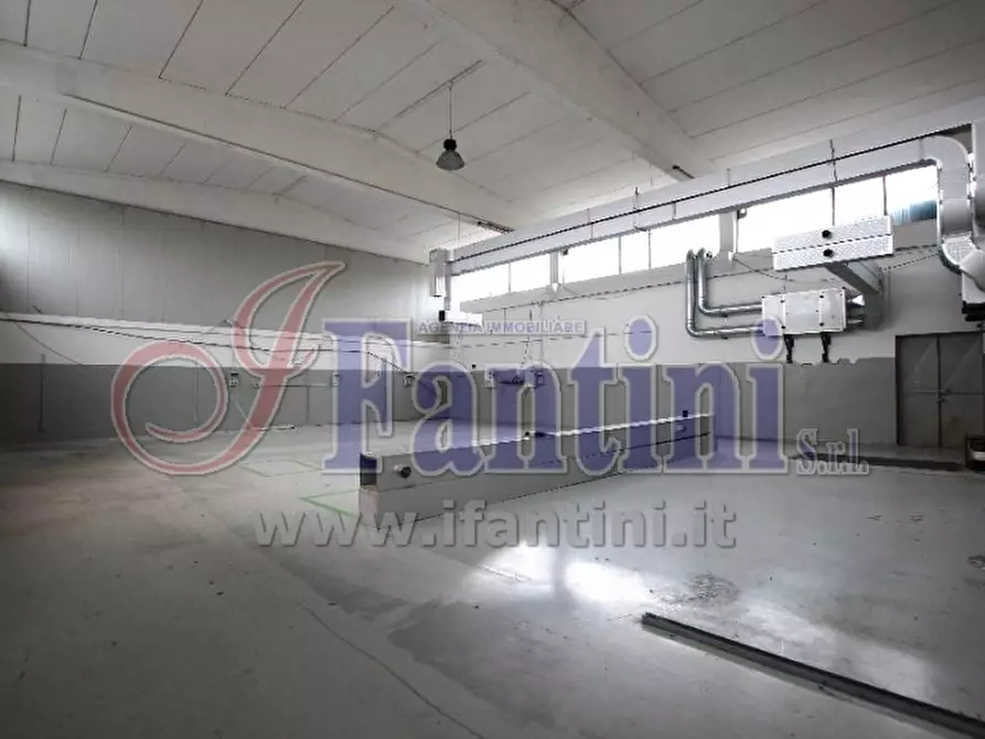 Immagine 9 di Capannone industriale in affitto  a Sala Bolognese