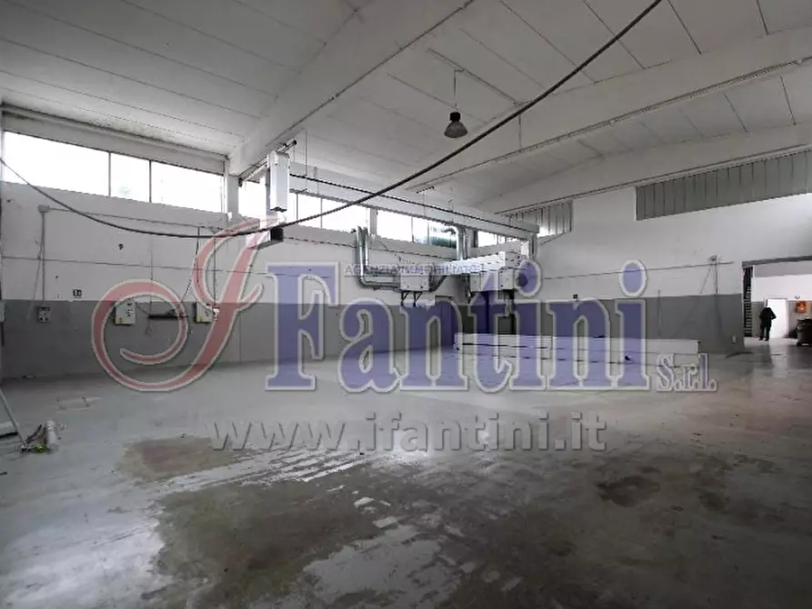Immagine 11 di Capannone industriale in affitto  a Sala Bolognese