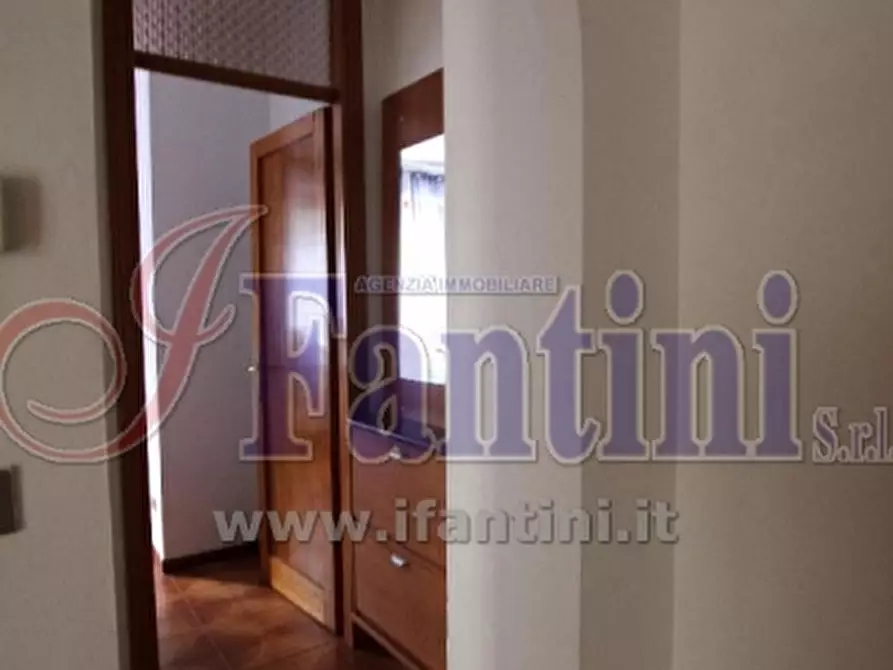 Immagine 12 di Appartamento in vendita  a Calderara Di Reno