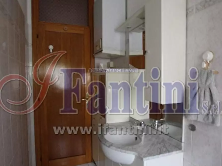 Immagine 16 di Appartamento in vendita  a Calderara Di Reno