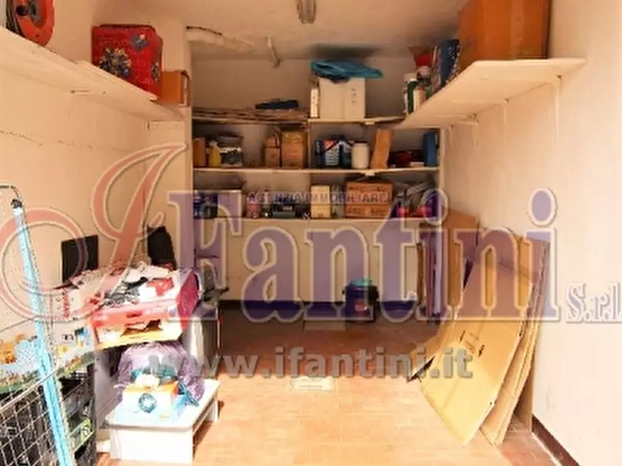 Immagine 19 di Appartamento in vendita  a Calderara Di Reno