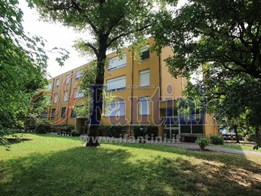 Immagine 2 di Appartamento in vendita  a Calderara Di Reno